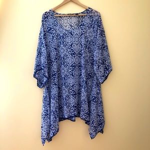 Blue and white sheer Land’s End swimsuit beach coverup size medium